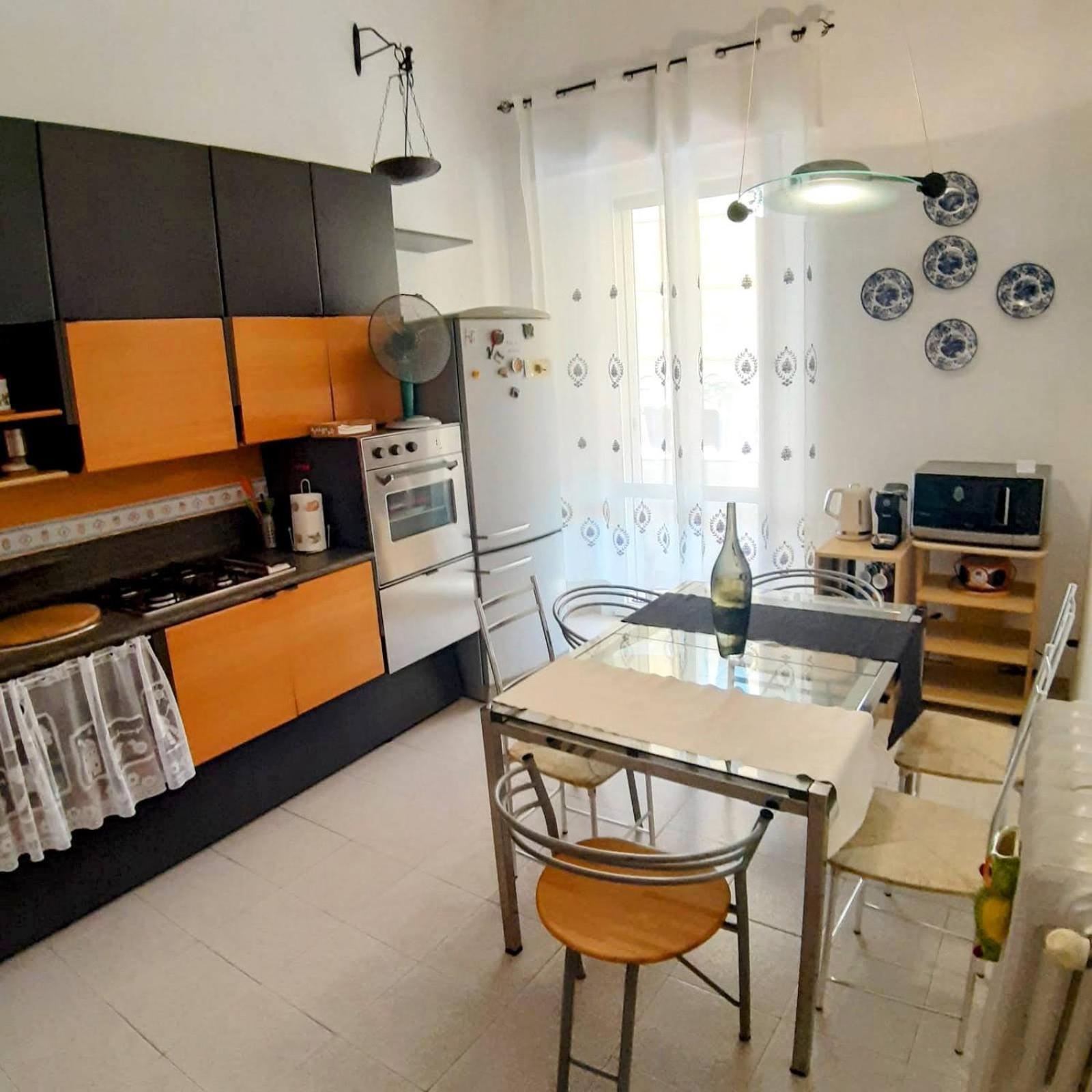 Gabry'S Home Three-Bedroom Big Apartment Near City Center & Train Station To Pisa And Florence & Ferries To Sardegna Corsica Livorno Kültér fotó